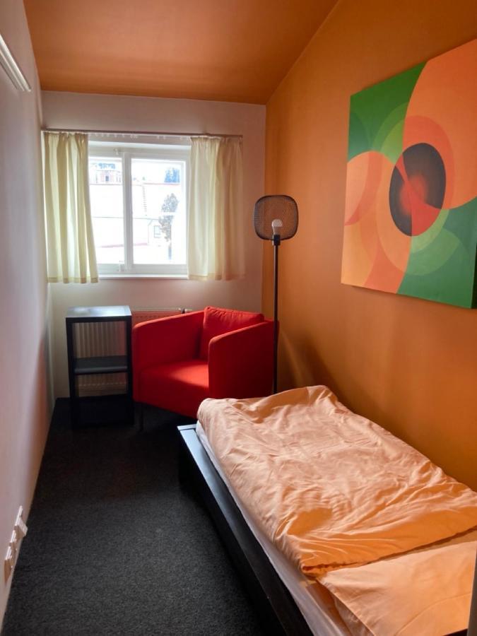 Penzion A Restaurace 14 Hostinné Kamer foto