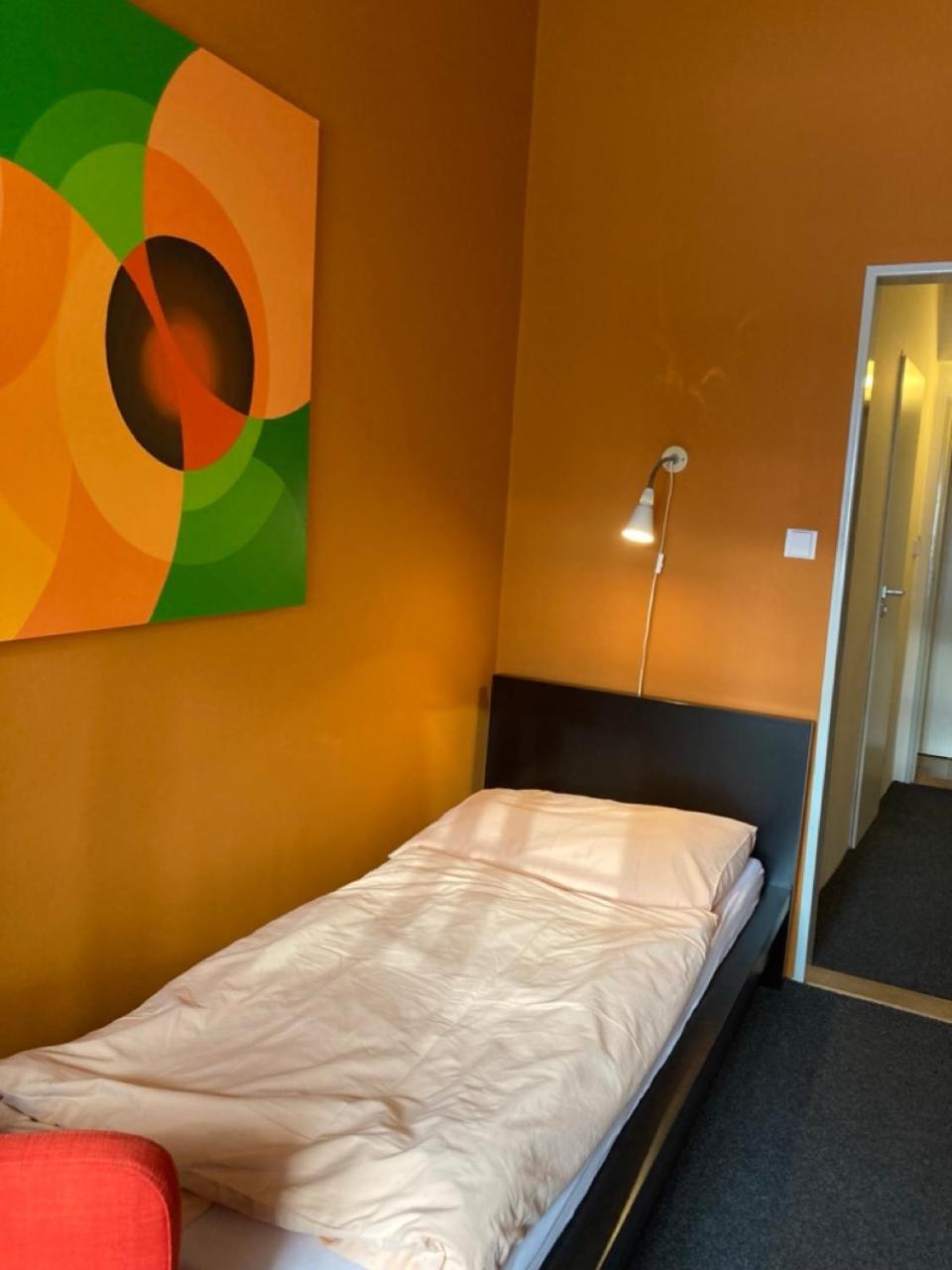 Penzion A Restaurace 14 Hostinné Kamer foto